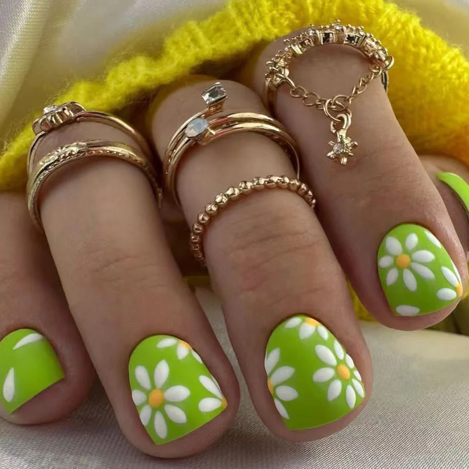 Charming Spring Blossom Short Square Shaped Matte Green Floral Press On Nail Set