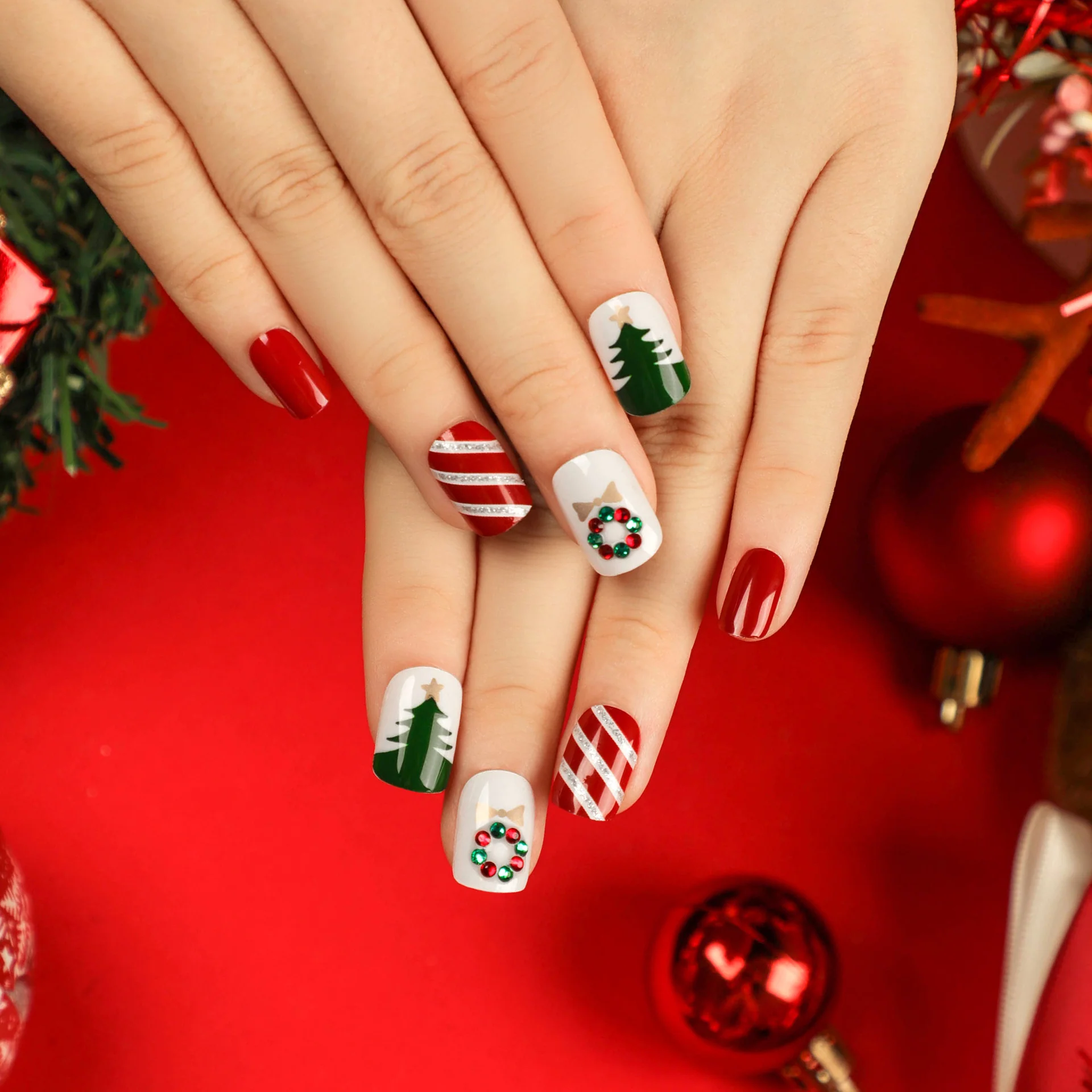 Decorating Dash Short Squoval Red Holiday Press On Nails - Image 2