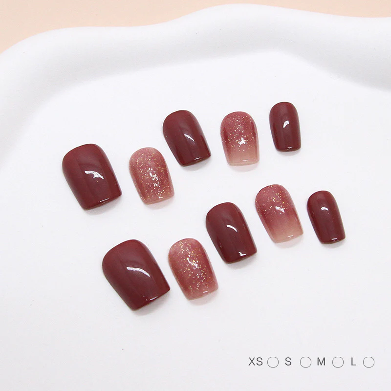 Elegant Autumn Vibes Short Square Deep Burgundy Ombre with Glittery Accents Press On Nail Set