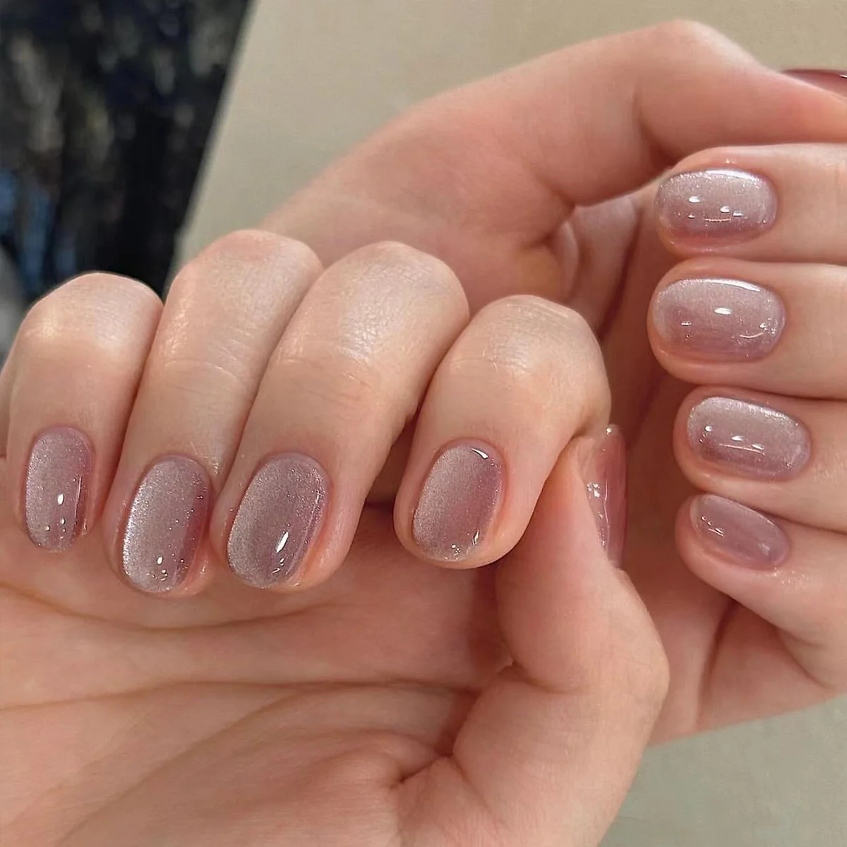 Elegant Evening Medium Oval Mauve Press On Nails with Subtle Glitter Sparkle