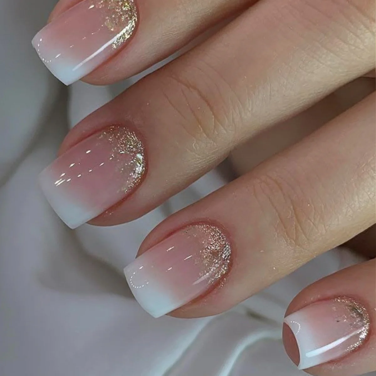 Glamorous Elegance Press On Nail Set Short Square Gradient Pink with Sparkling Glitter Accents