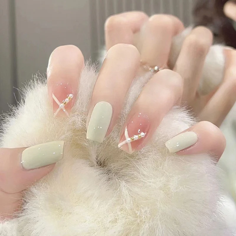Harrods Medium Square White Pearls Press On Nails