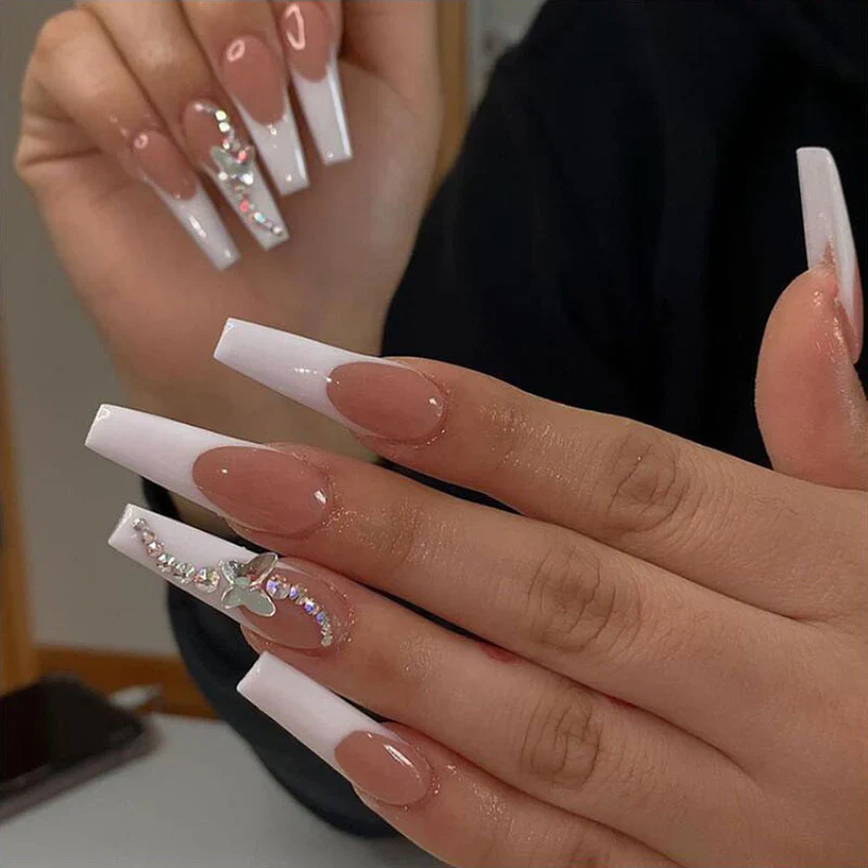 Rainy Roses Press On Nails - Image 27