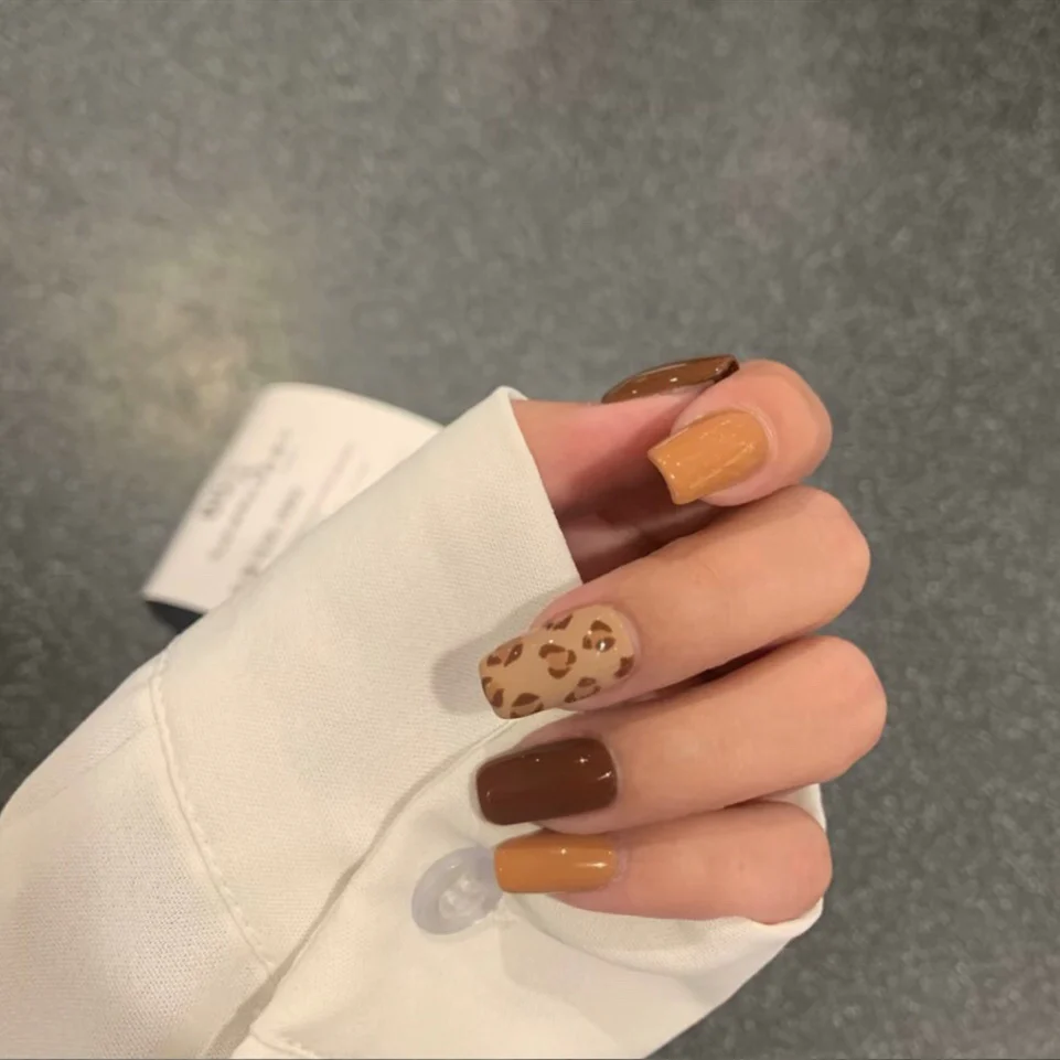 Safari Chic Extra-Long Square Press On Nails in Earth Tone Ombr≈Ω with Leopard Print Accents