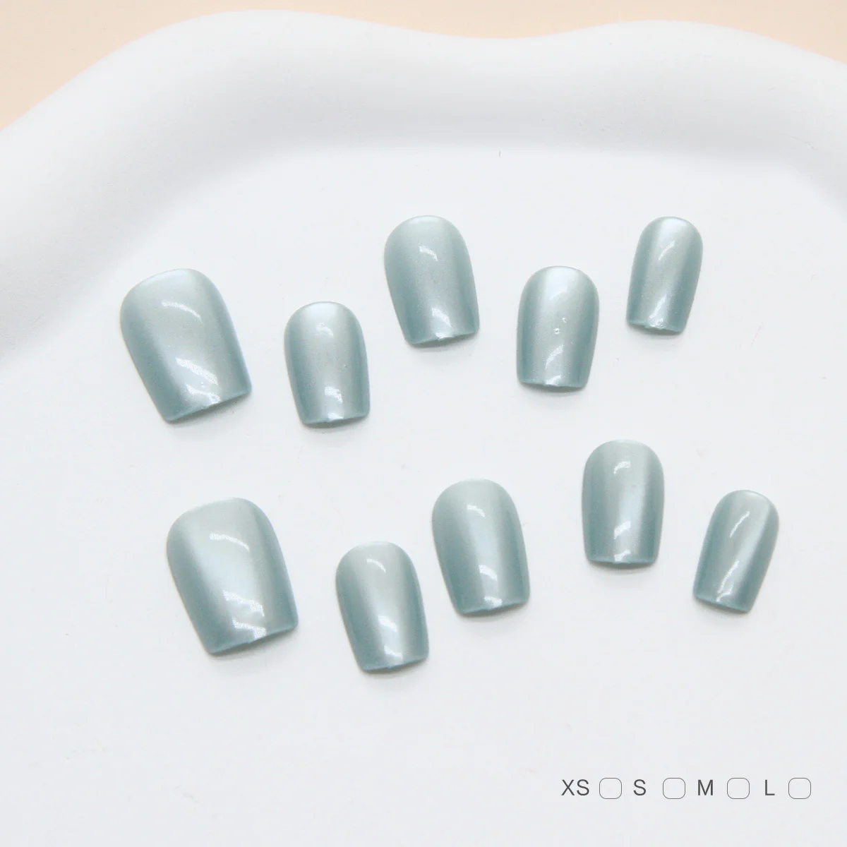 Serene Ocean Vibes Short Square Soft Blue Glossy Nail Set with Stunning Shine